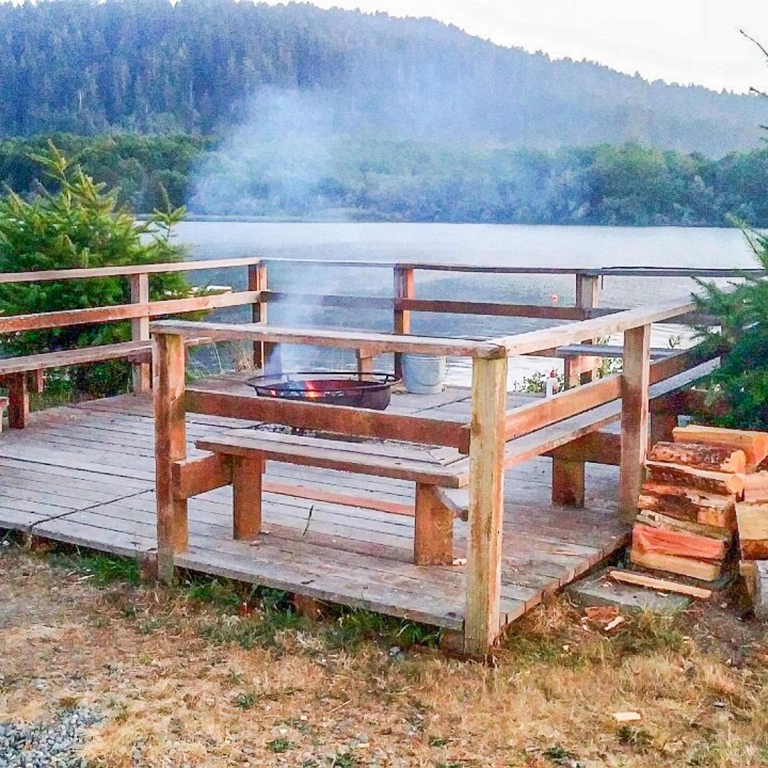 Riverview Cozy Home By The River Klamath Exterior foto